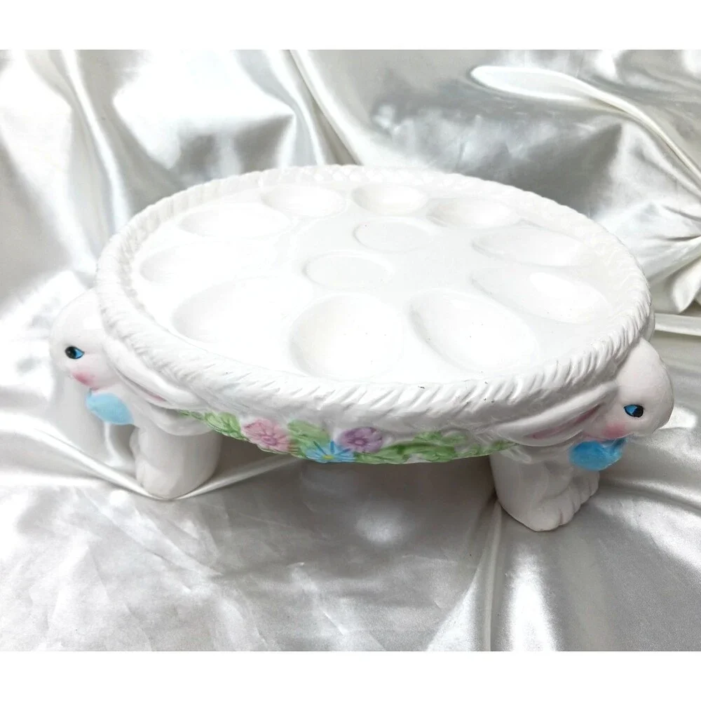 EASTER DEVILED EGG RAISED BUNNY PLATE-CRAZING